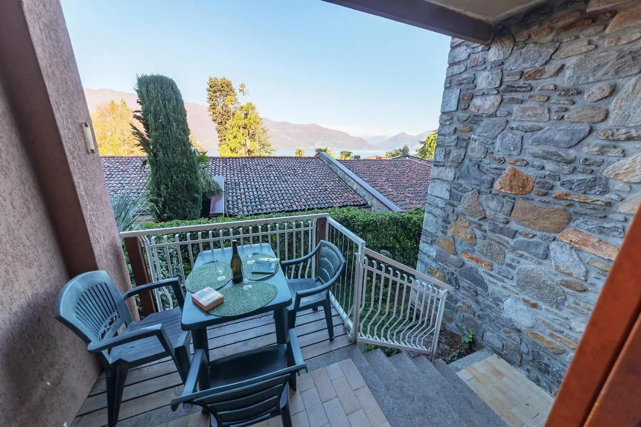 Parco Hermitage Apartment Porto Valtravaglia 0*,