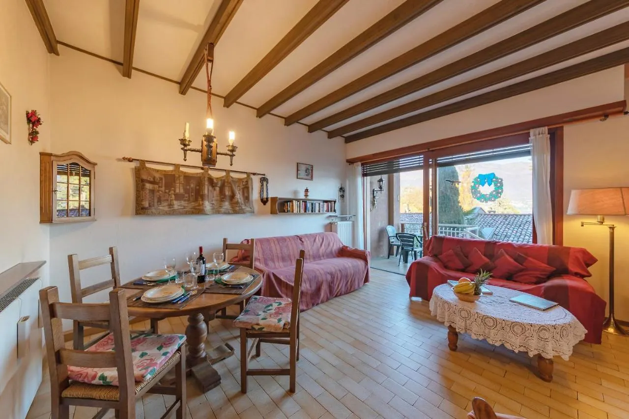 Parco Hermitage Apartment Porto Valtravaglia 0*,  Italy